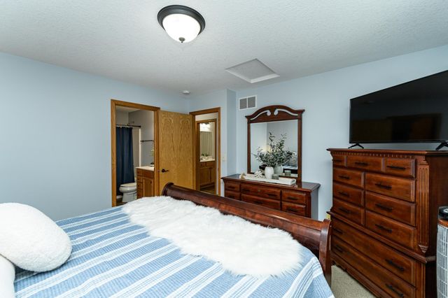 3852 46th Avenue NW, Rochester, MN 55901