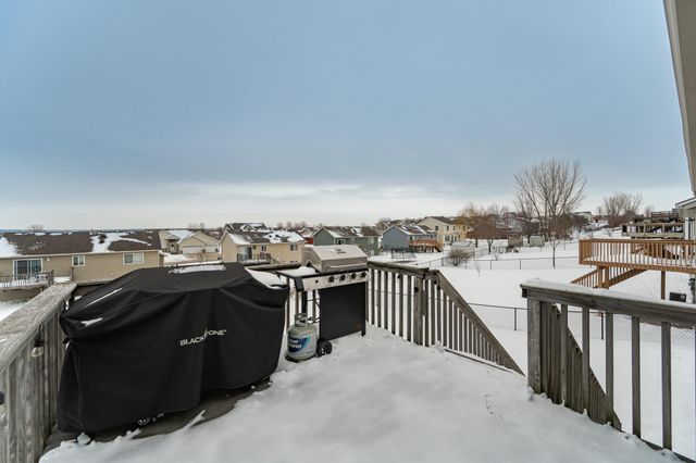 3852 46th Avenue NW, Rochester, MN 55901