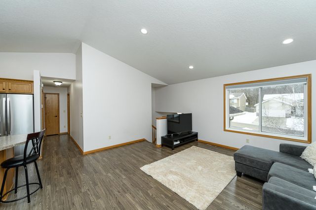 3852 46th Avenue NW, Rochester, MN 55901