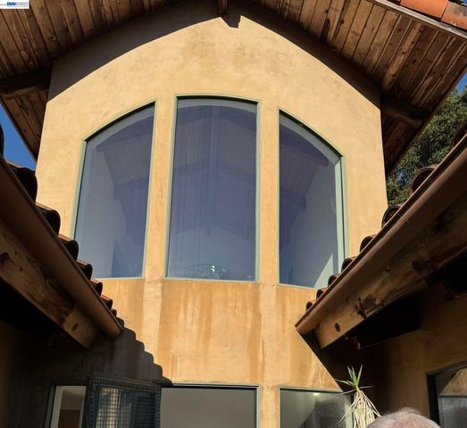 1302 Westview Dr, Berkeley, CA 94705