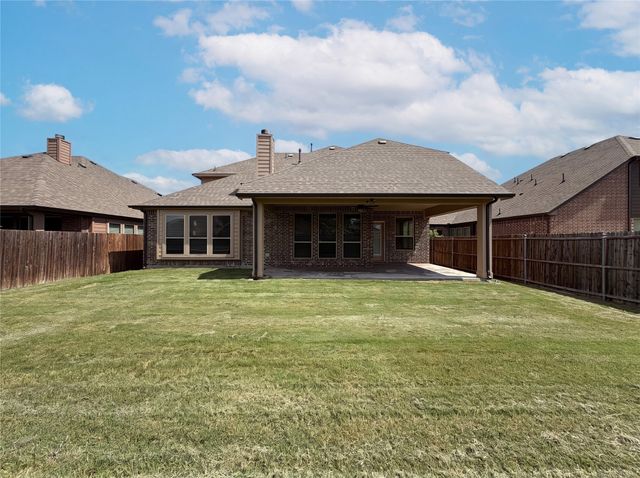 725 Lyndhurst Drive, Anna, TX 75409