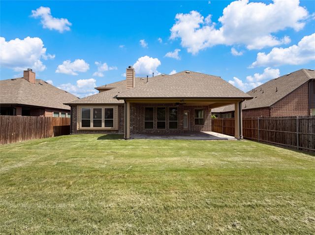 725 Lyndhurst Drive, Anna, TX 75409