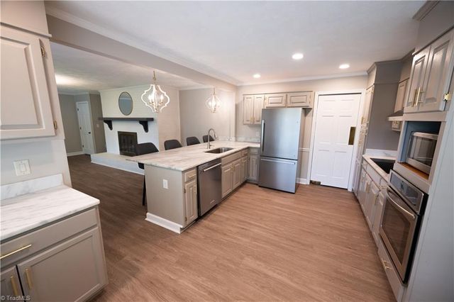 2160 Margaret Drive, Mount Airy, NC 27030