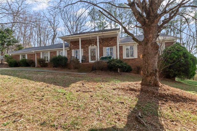 2160 Margaret Drive, Mount Airy, NC 27030