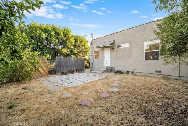 6642 Vineland Avenue, Los Angeles, CA 91606