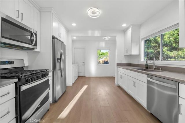 6642 Vineland Avenue, Los Angeles, CA 91606