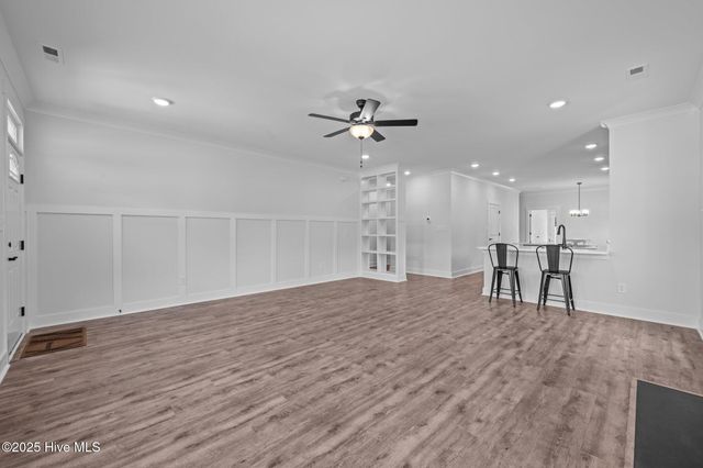 12 Paddington Way, Trent Woods, NC 28562