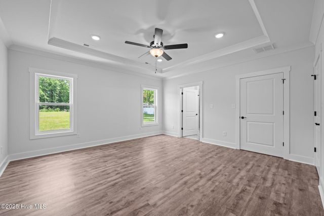 12 Paddington Way, Trent Woods, NC 28562