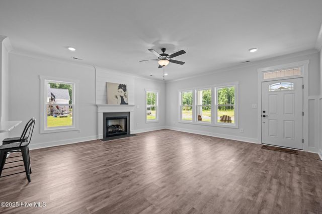 12 Paddington Way, Trent Woods, NC 28562