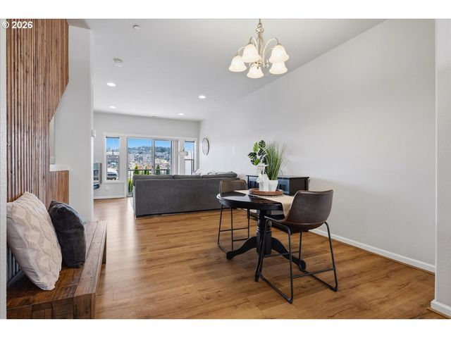 13760 Sw SILENT FOX Ter, Sherwood, OR 97140
