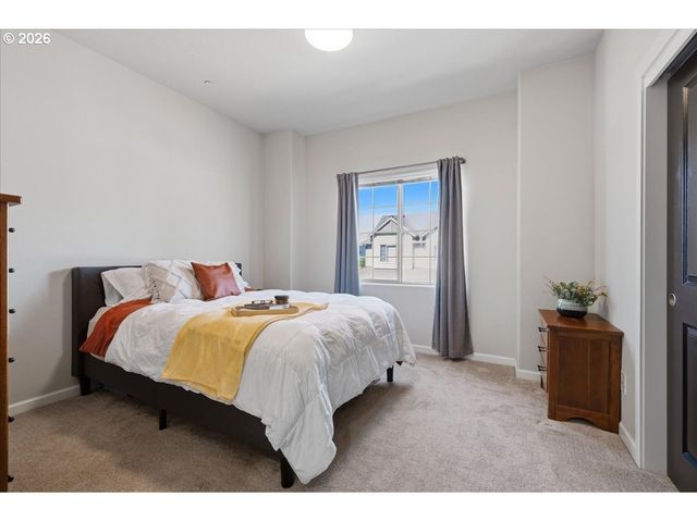 13760 Sw SILENT FOX Ter, Sherwood, OR 97140