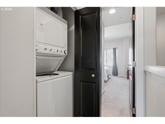13760 Sw SILENT FOX Ter, Sherwood, OR 97140