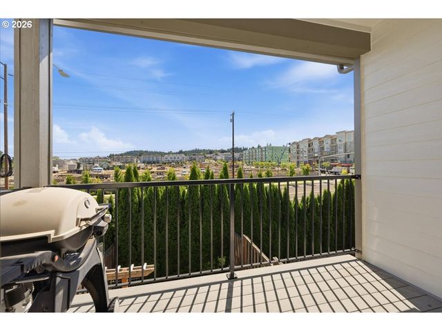 13760 Sw SILENT FOX Ter, Sherwood, OR 97140