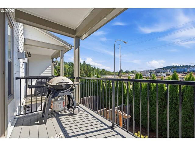 13760 Sw SILENT FOX Ter, Sherwood, OR 97140