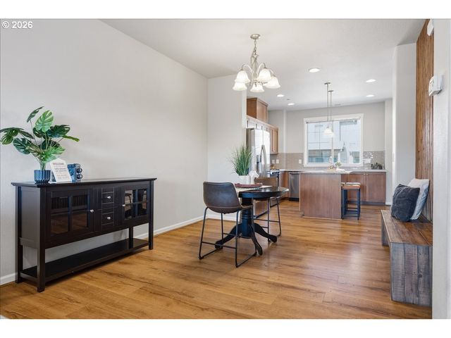 13760 Sw SILENT FOX Ter, Sherwood, OR 97140