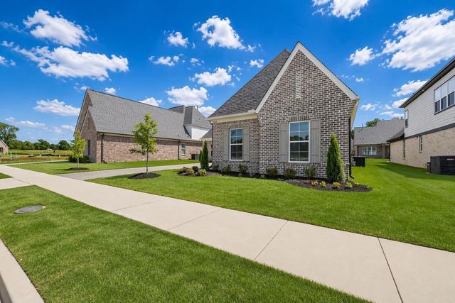 10153 KAITLYNN ROSE DR S, Lakeland, TN 38002