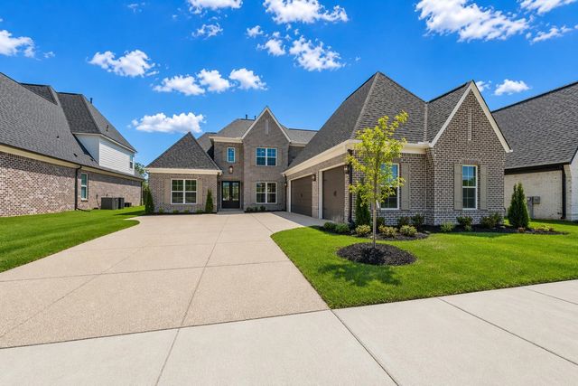 10153 KAITLYNN ROSE DR S, Lakeland, TN 38002