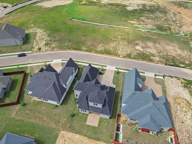 10153 KAITLYNN ROSE DR S, Lakeland, TN 38002