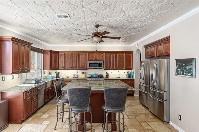 35096 Lantern Light, Winchester, CA 92596