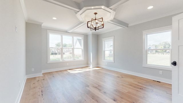 140 Edgewater Way, Jasper, TN 37347