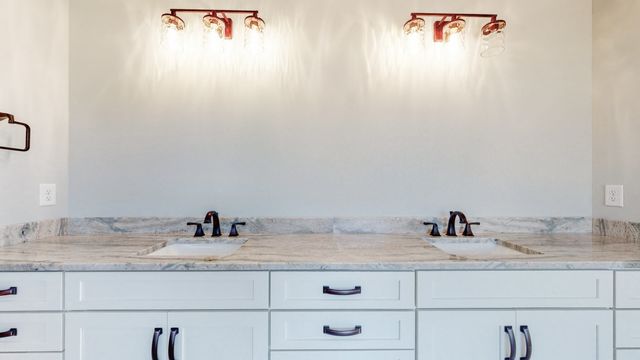 140 Edgewater Way, Jasper, TN 37347