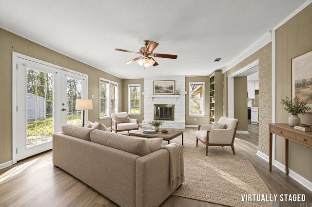 3584 Courtland Dr, Baton Rouge, LA 70814