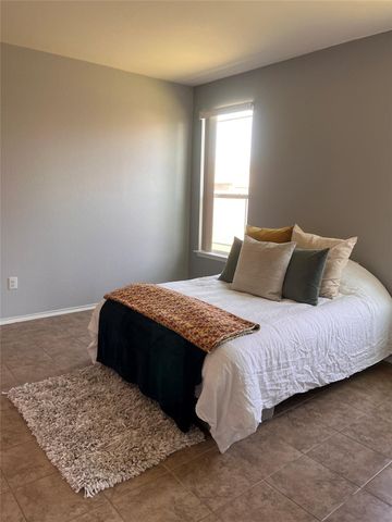 6617 Moores Ferry DR, Del Valle, TX 78617