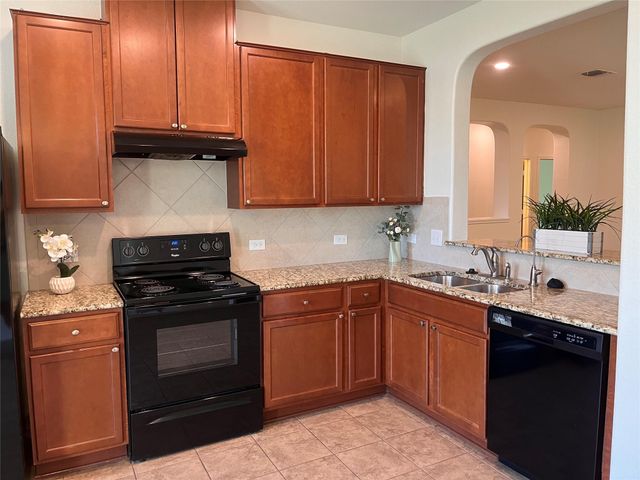 6617 Moores Ferry DR, Del Valle, TX 78617