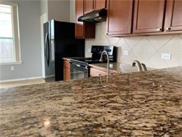 6617 Moores Ferry DR, Del Valle, TX 78617