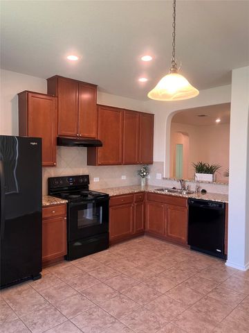 6617 Moores Ferry DR, Del Valle, TX 78617