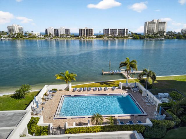 19800 Sandpointe Bay Drive 708, Tequesta, FL 33469
