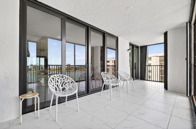 19800 Sandpointe Bay Drive 708, Tequesta, FL 33469