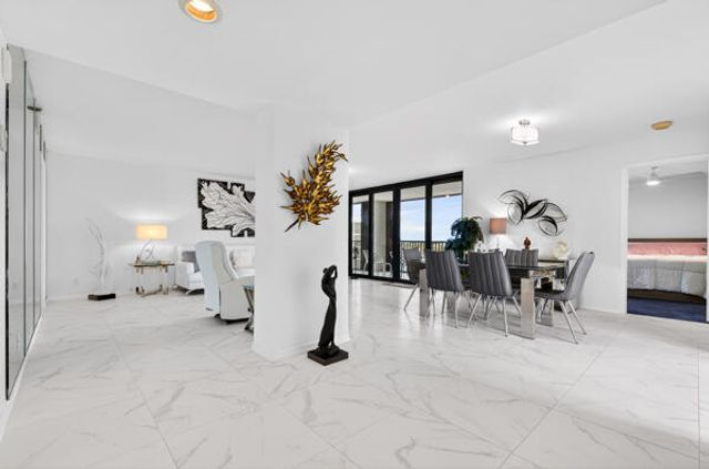 19800 Sandpointe Bay Drive 708, Tequesta, FL 33469