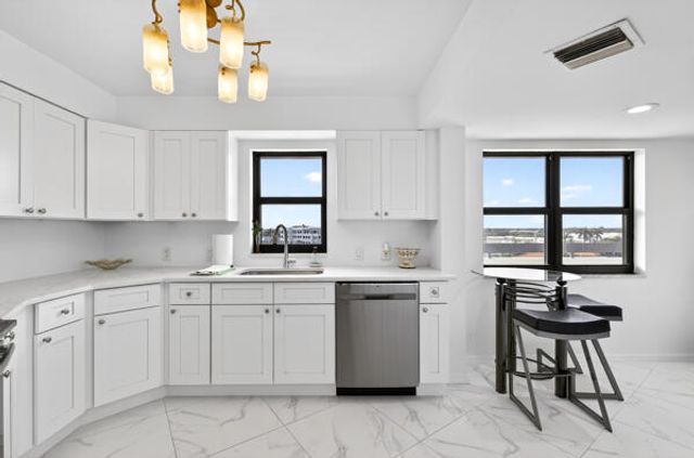 19800 Sandpointe Bay Drive 708, Tequesta, FL 33469