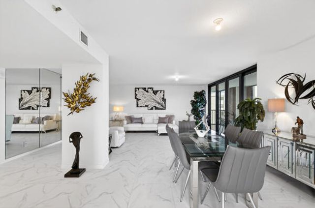 19800 Sandpointe Bay Drive 708, Tequesta, FL 33469