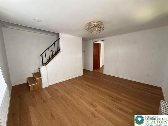 619 Hickory Street, Scranton City, PA 18505