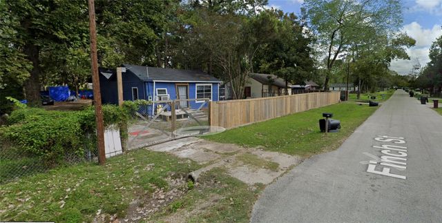 6911 Finch Street, Houston, TX 77028