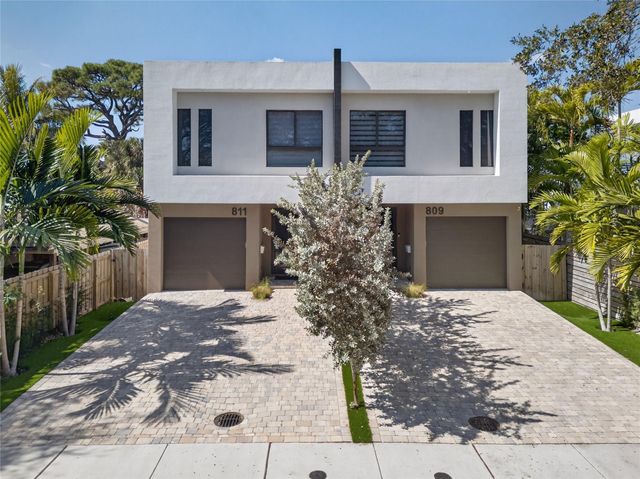 811 SW 10th Terrace, Fort Lauderdale, FL 33315