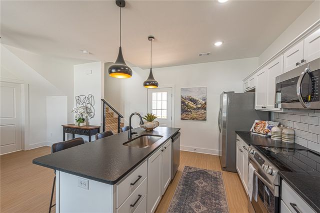 3178 W Salida Lane, Fayetteville, AR 72704