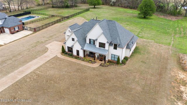 664 S Craft Road, Hernando, MS 38632
