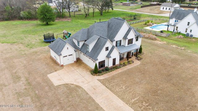 664 S Craft Road, Hernando, MS 38632