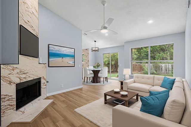 6612 Zequiel DR, Austin, TX 78744