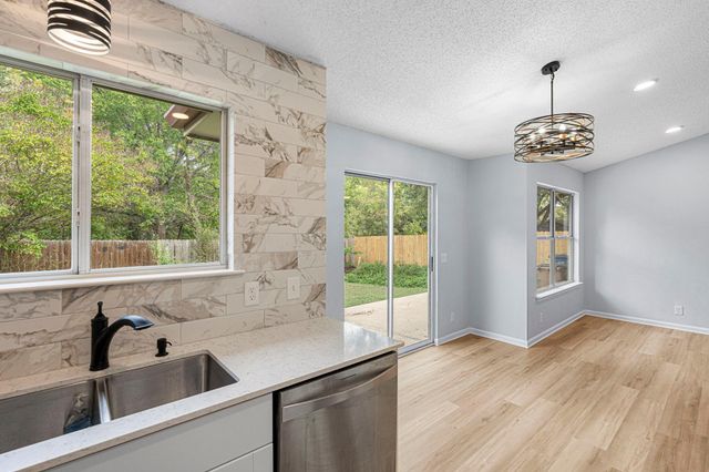 6612 Zequiel DR, Austin, TX 78744