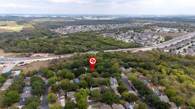 6612 Zequiel DR, Austin, TX 78744