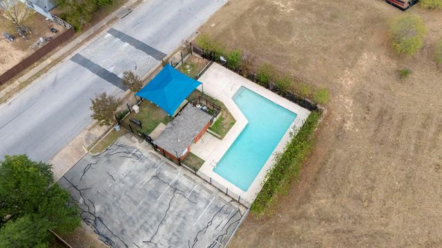 6612 Zequiel DR, Austin, TX 78744