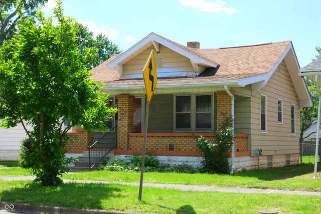 2446 N 14th Street, Terre Haute, IN 47804