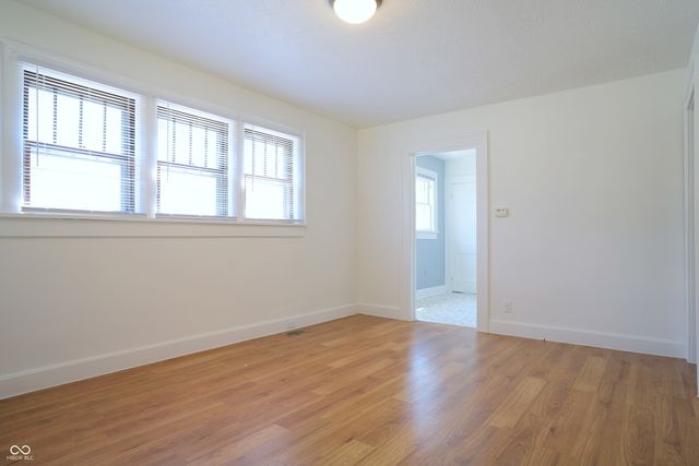2446 N 14th Street, Terre Haute, IN 47804