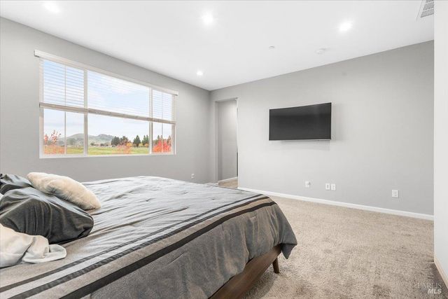 2180 Karen Pl, Rohnert Park, CA 94928