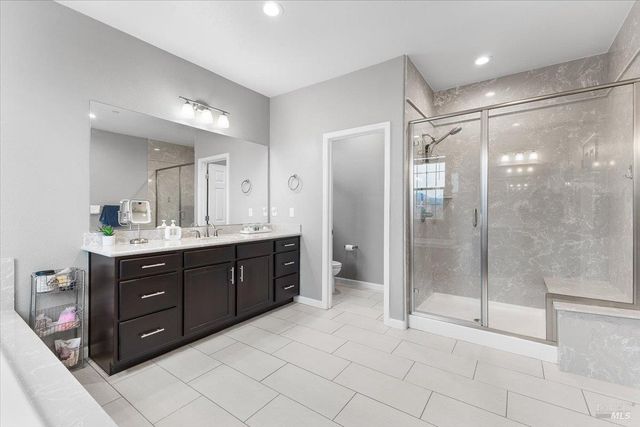 2180 Karen Pl, Rohnert Park, CA 94928