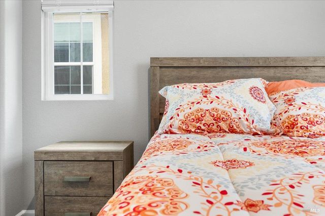 2180 Karen Pl, Rohnert Park, CA 94928